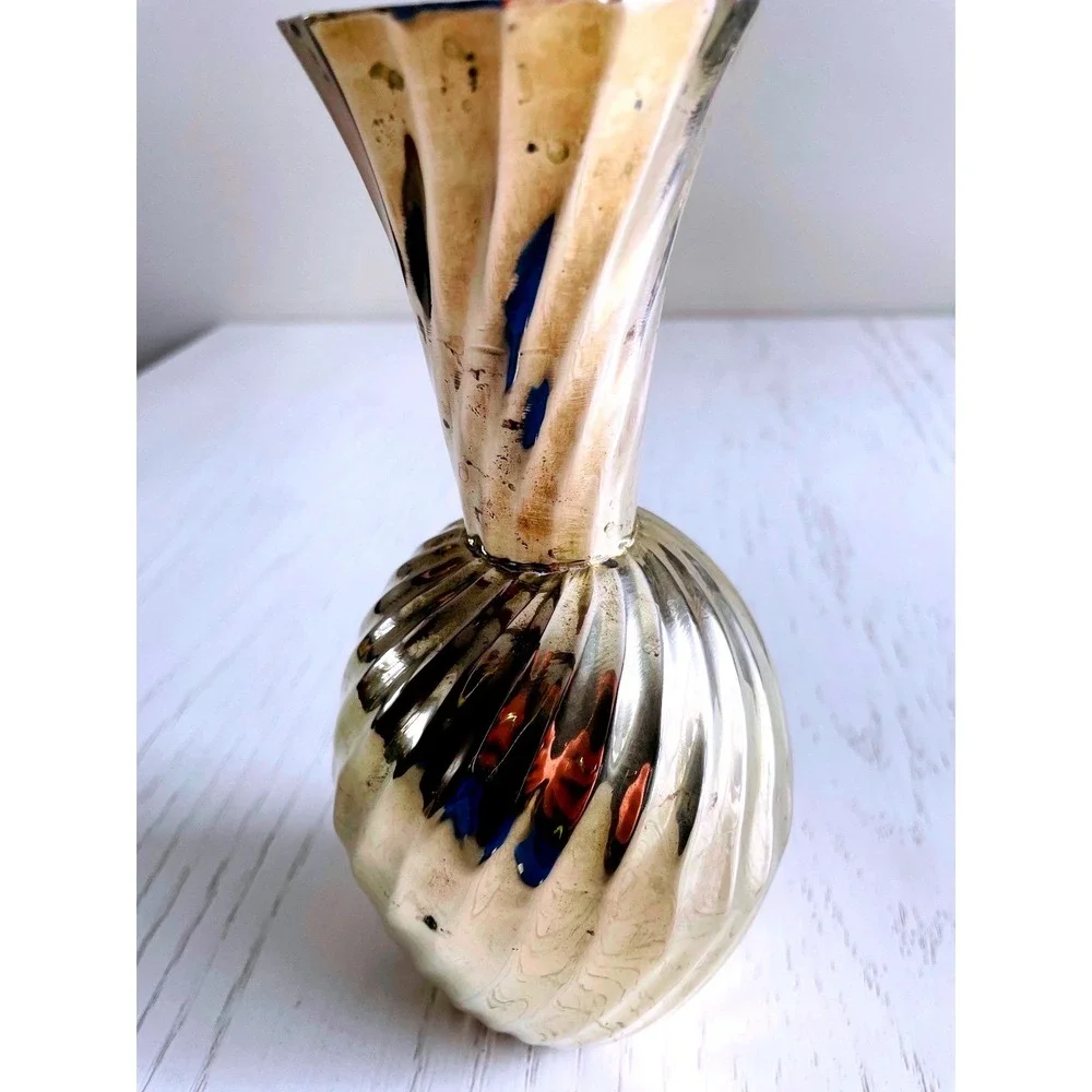 Vintage Swirl Design Brass Vase Made in India‎